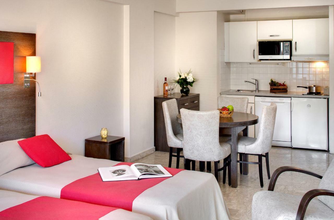 The Originals Residence, Les Strelitzias Aparthotel 3*